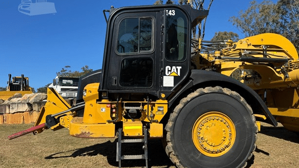 2019 Used Caterpillar 627K Scrapers