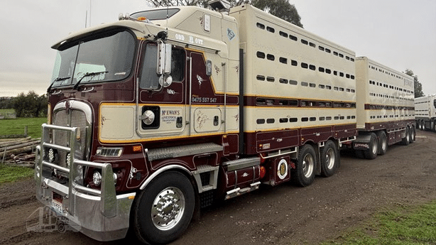 2016 Used Kenworth K200 Livestock Truck