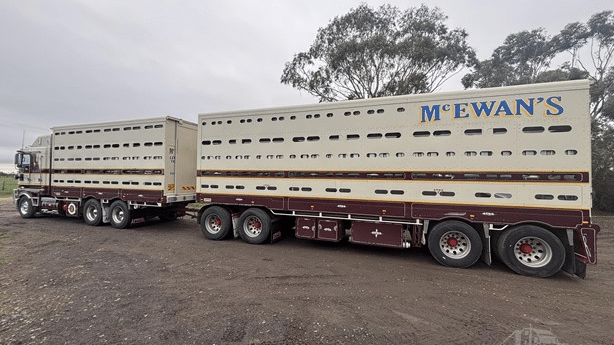 2016 Used Kenworth K200 Livestock Truck