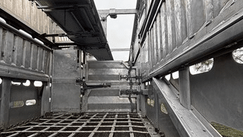 2016 Used Kenworth K200 Livestock Truck