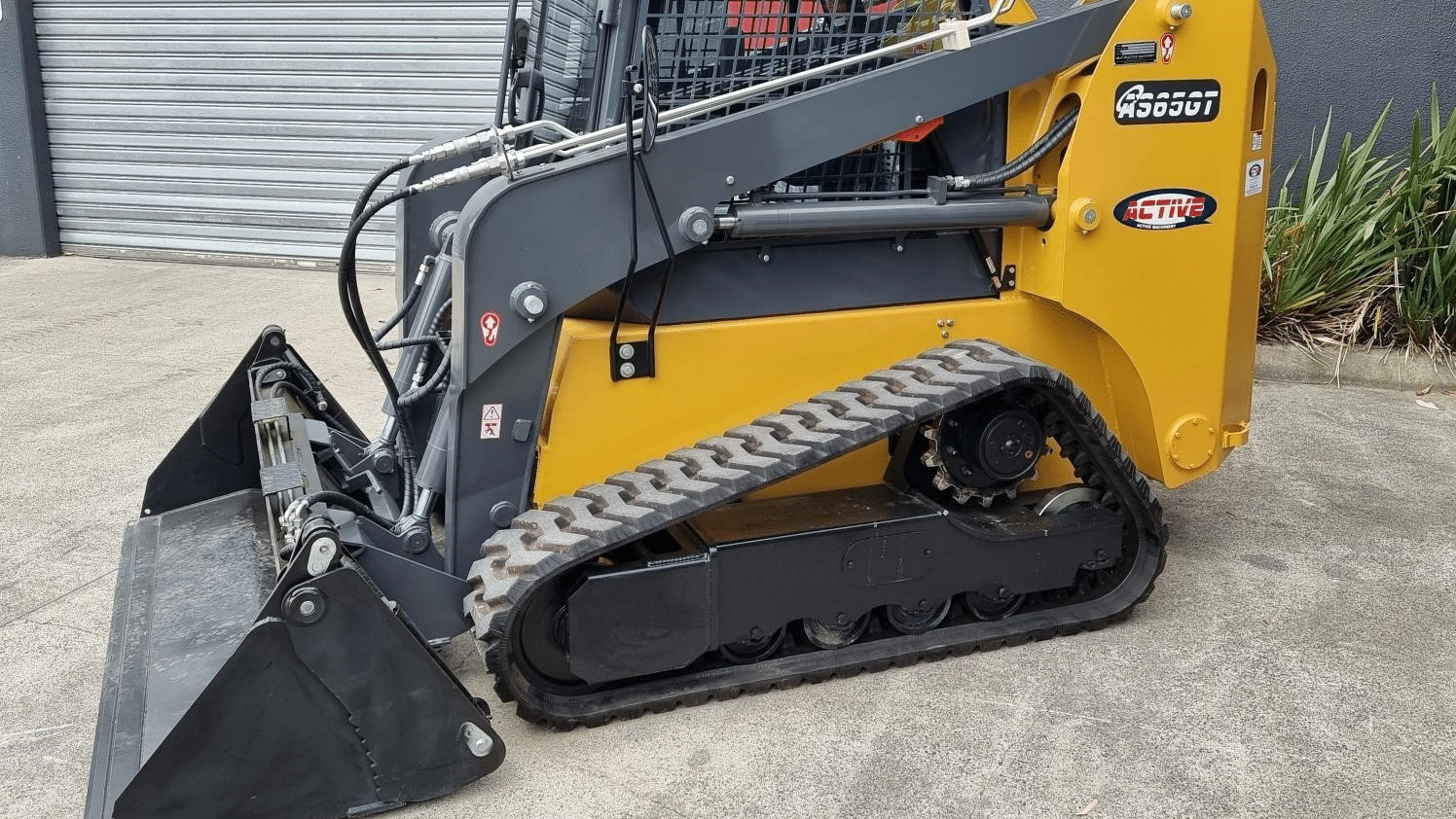 2025 New Active Machinery AS85GT Skid Steers