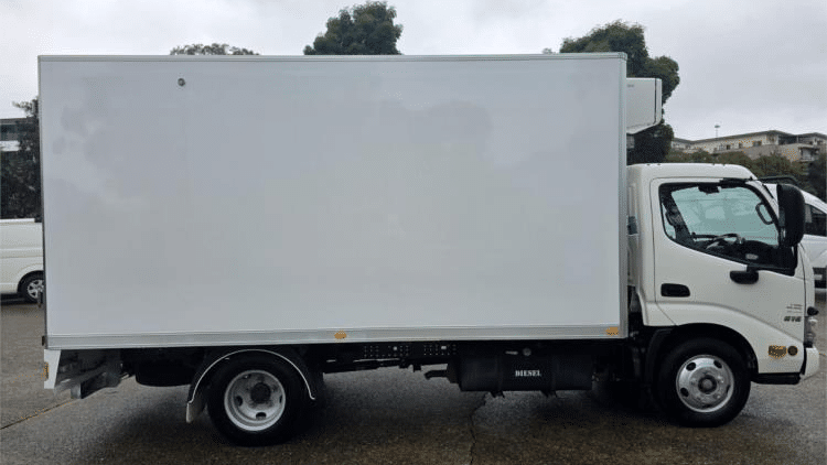 2020 Used Hino 300 Freezer Truck