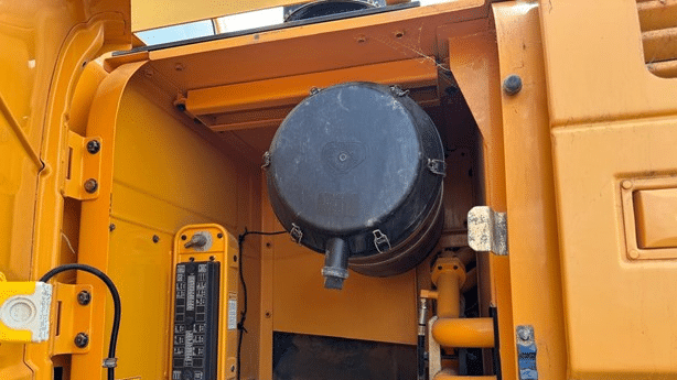2016 Used Hyundai ROBEX 380 LC-9 Excavators
