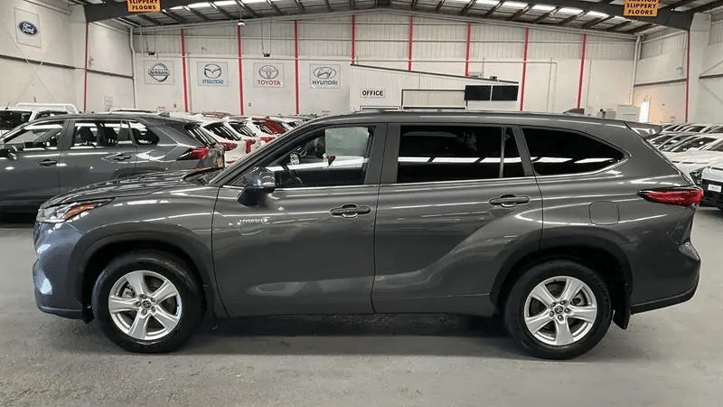 2024 Used Toyota Kluger Wagon