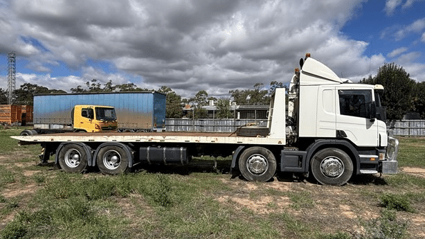2006 Used Scania R380 Tilt Tray
