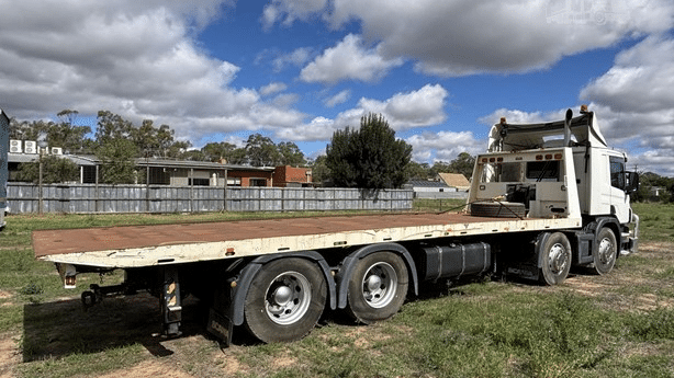2006 Used Scania R380 Tilt Tray