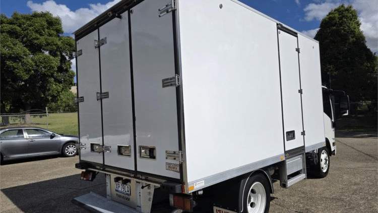 2020 Used Isuzu NQR Refrigerated Truck