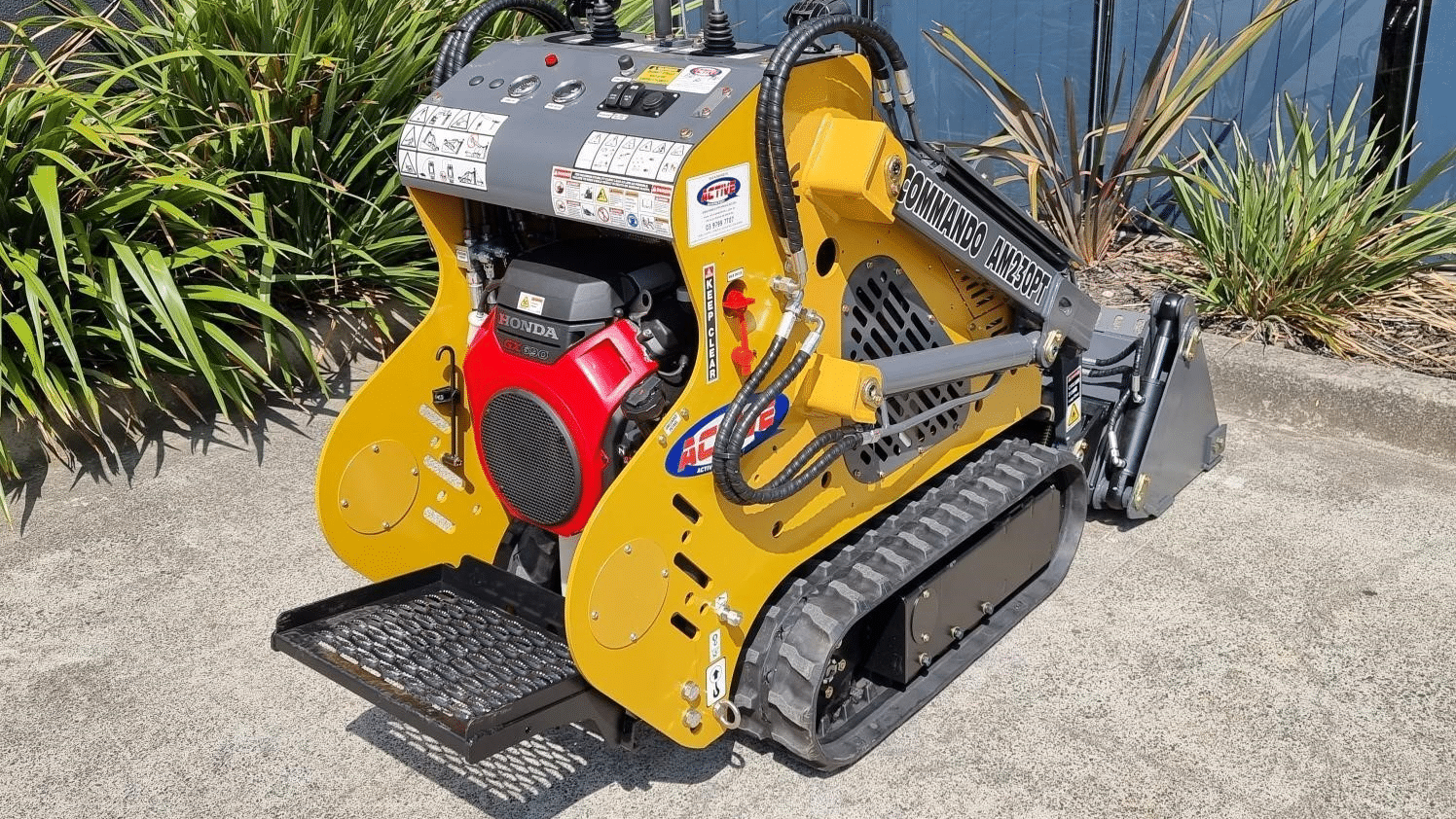 2025 New Active Machinery AM230PT Commando Skid Steers