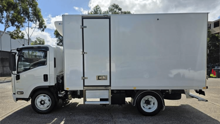2020 Used Isuzu NQR Refrigerated Truck