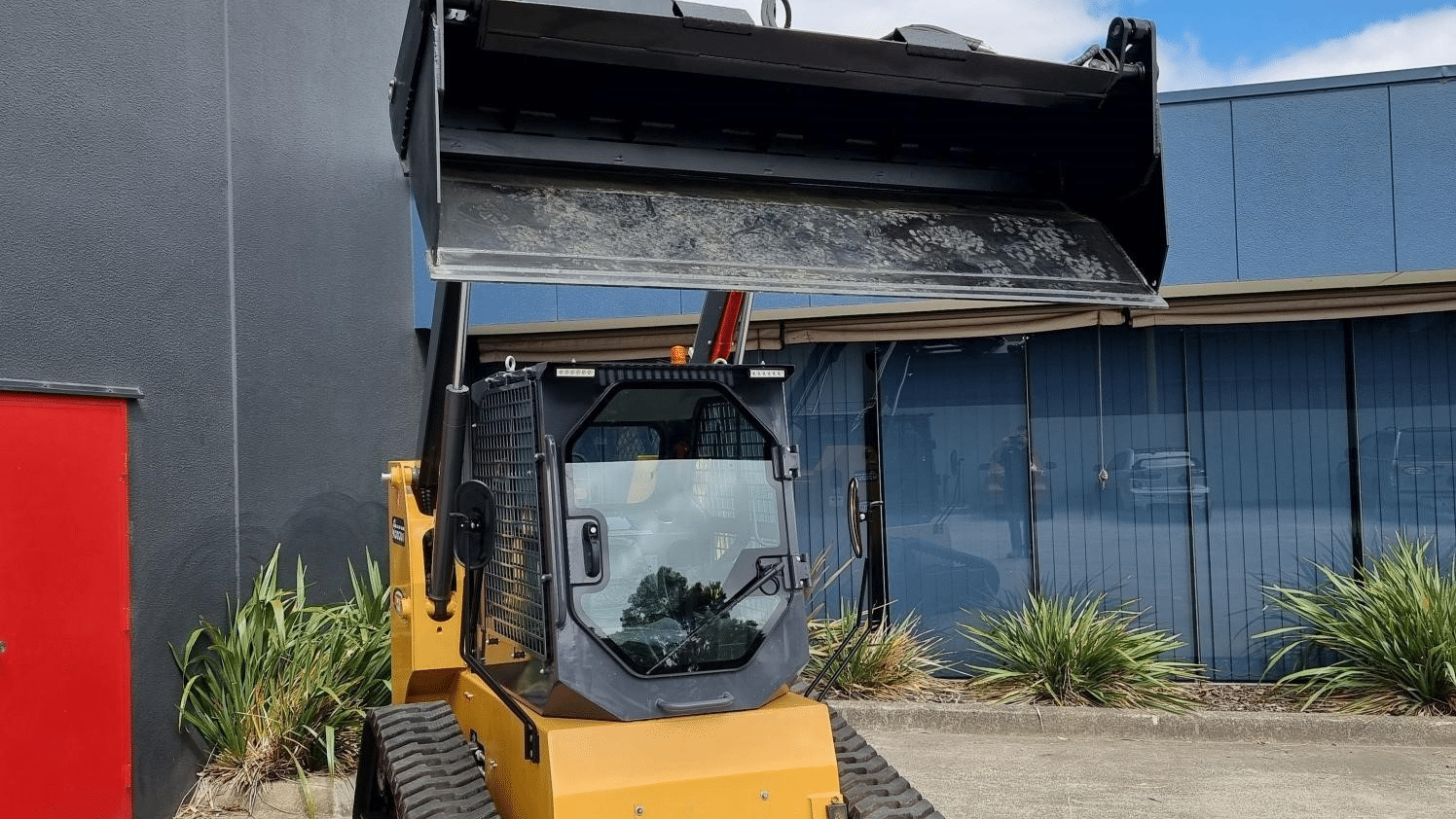 2025 New Active Machinery AS85GT Skid Steers