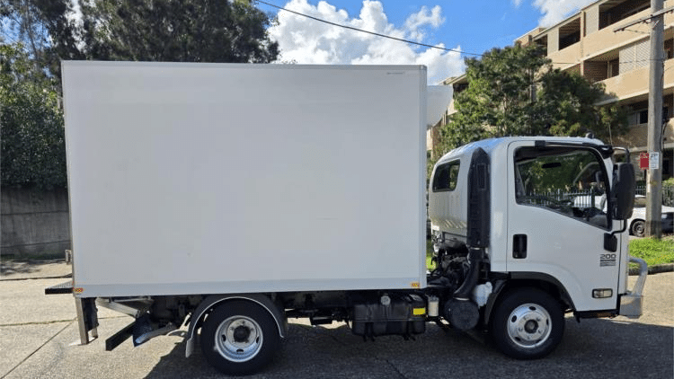 2014 Used Isuzu NNR Refrigerated Truck