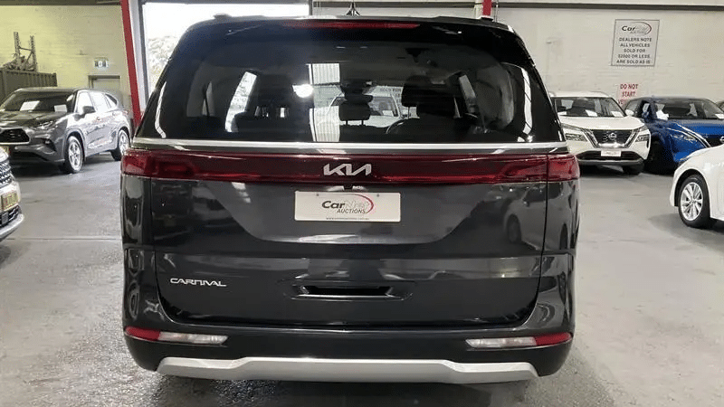 2023 Used Kia Carnival Wagon