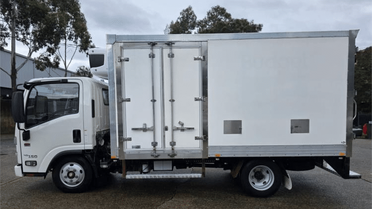 2022 Used Isuzu NLR Freezer Truck