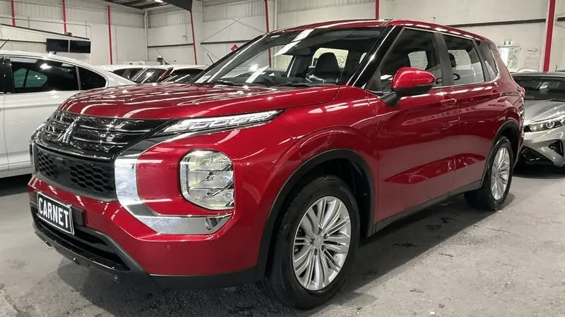2023 Used Mitsubishi Outlander Wagon