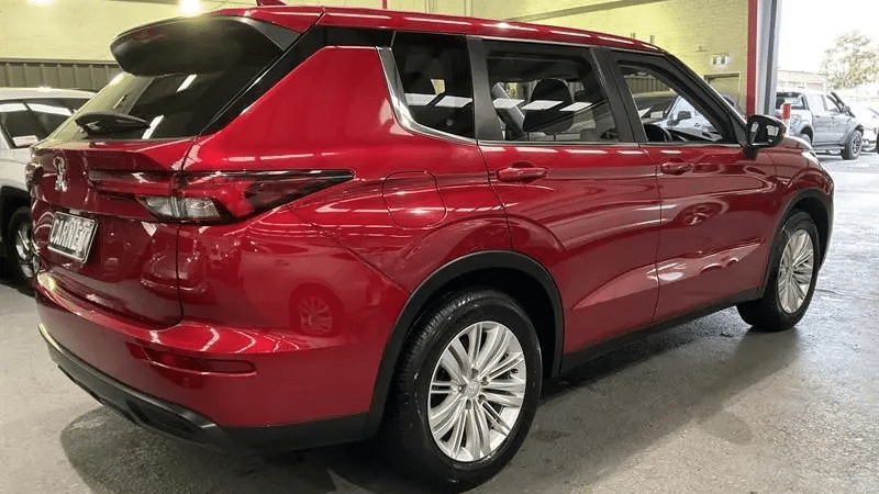 2023 Used Mitsubishi Outlander Wagon