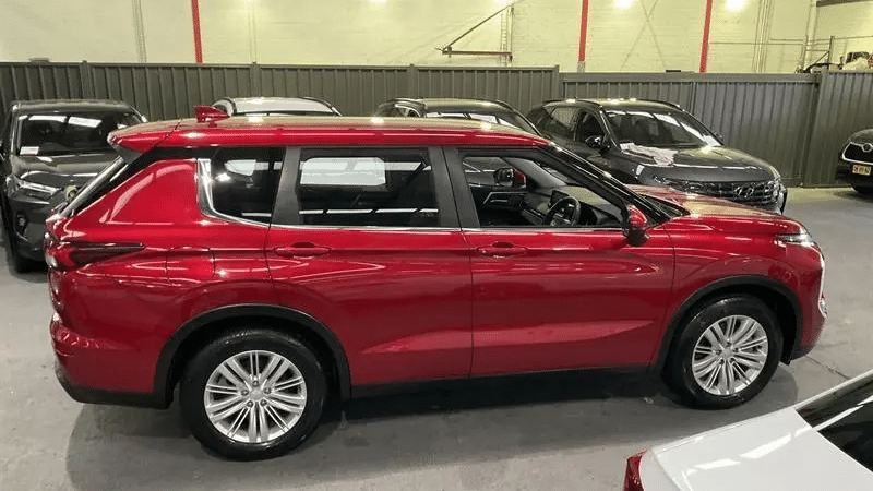 2023 Used Mitsubishi Outlander Wagon