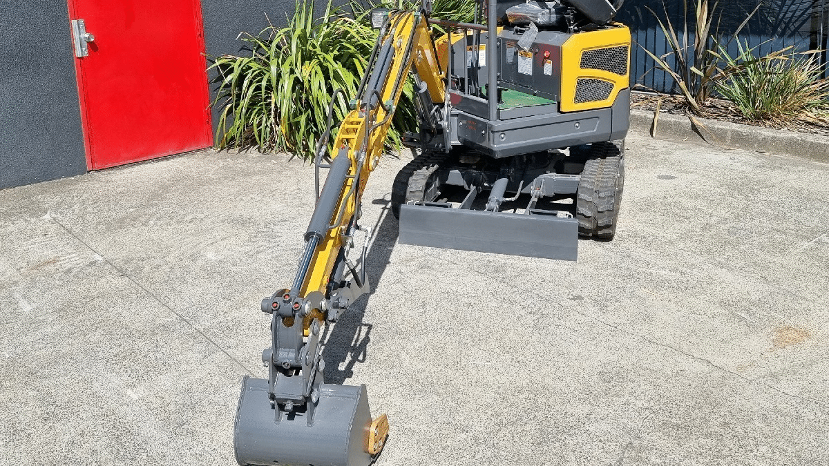 2025 New Active Machinery AE15UE-I Excavators