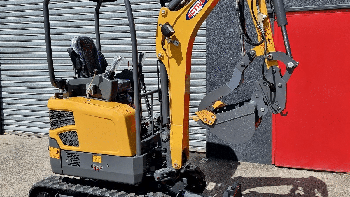 Active Machinery AE20UE-I 2.0 TONNE Excavator