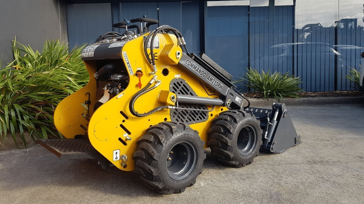 2025 New Active Machinery AM230PW Commando Skid Steers