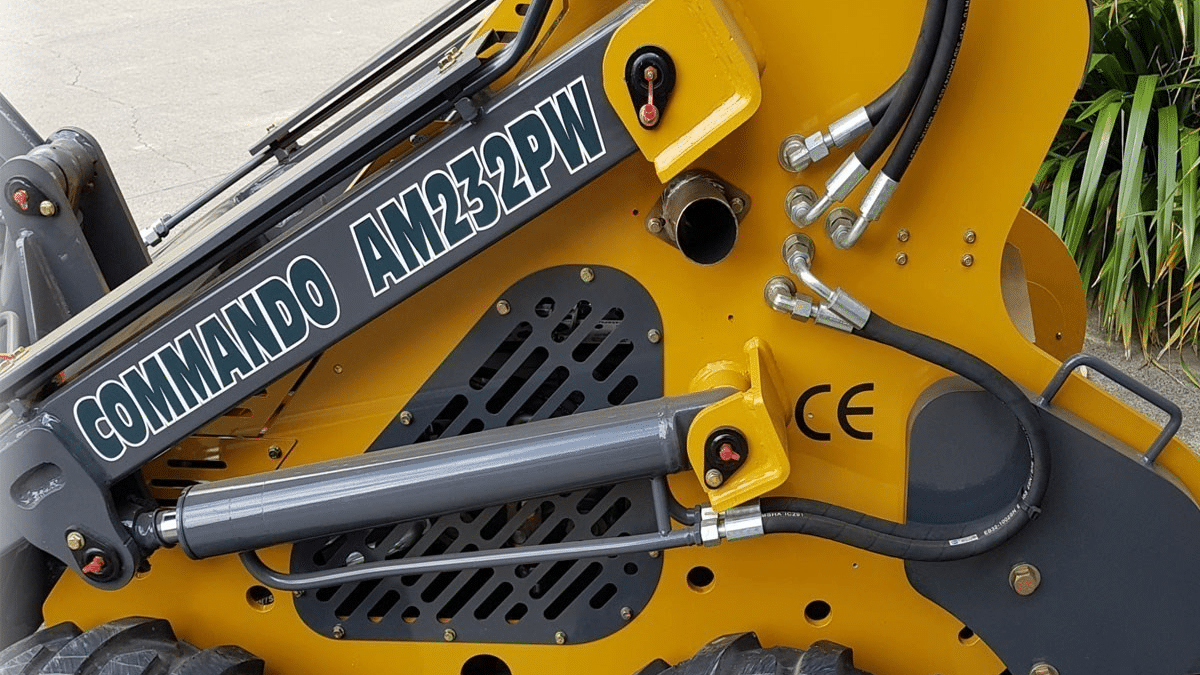 2025 New Active Machinery AM232PW Commando Skid Steers