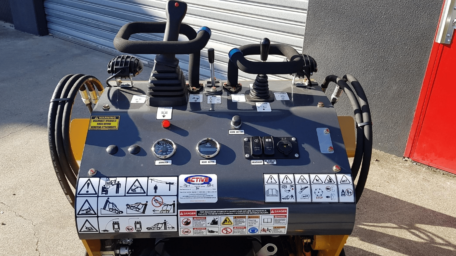 2025 New Active Machinery AM232PT Commando Skid Steers
