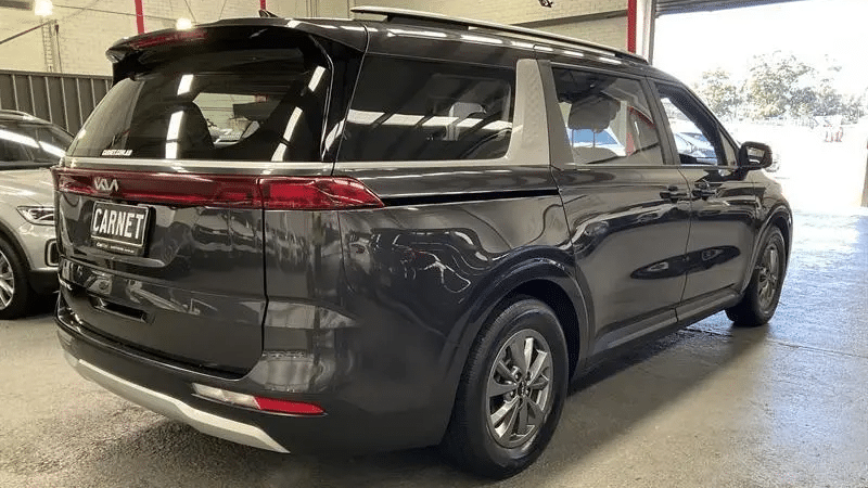 2022 Used Kia Carnival Wagon