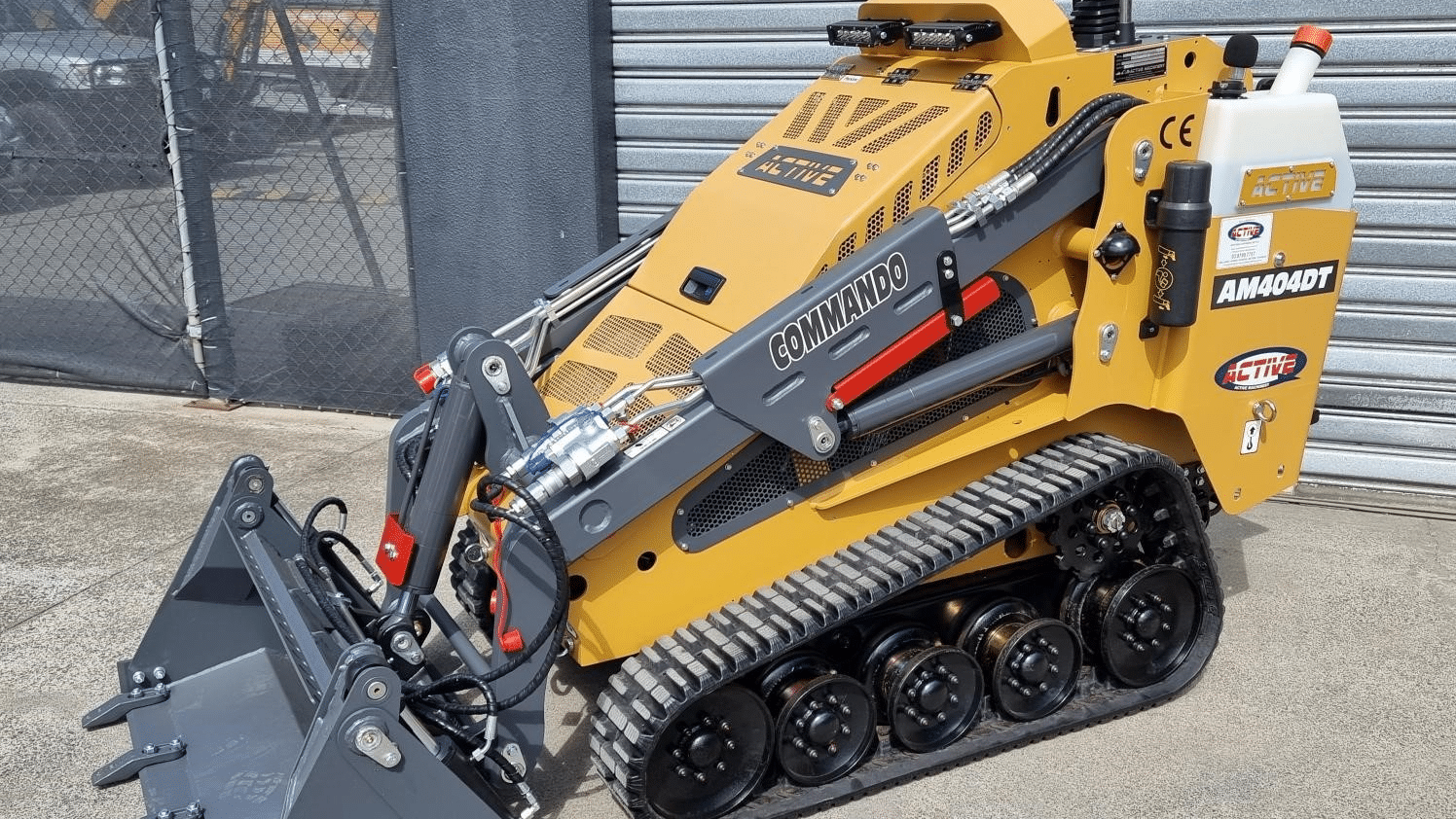 2025 New Active Machinery AM404DT Commando Skid Steers
