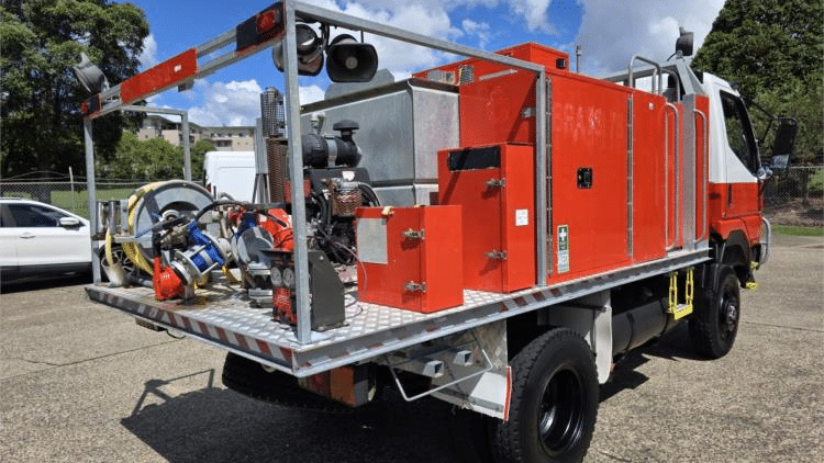 2007 Used Mitsubishi Canter Fire Truck