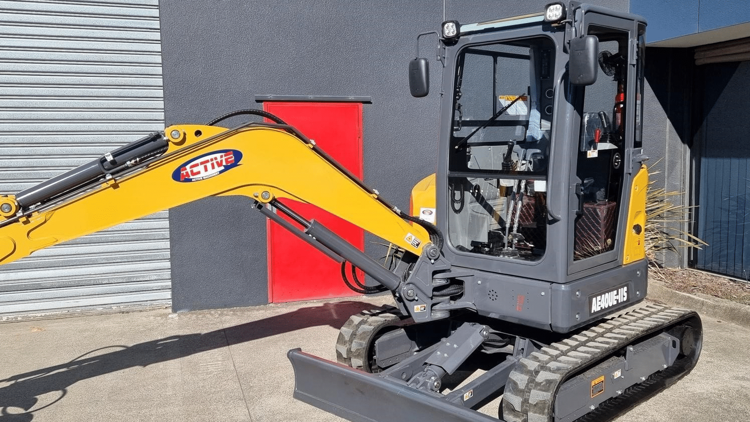 2025 New Active Machinery AE40UE-IIS Excavators