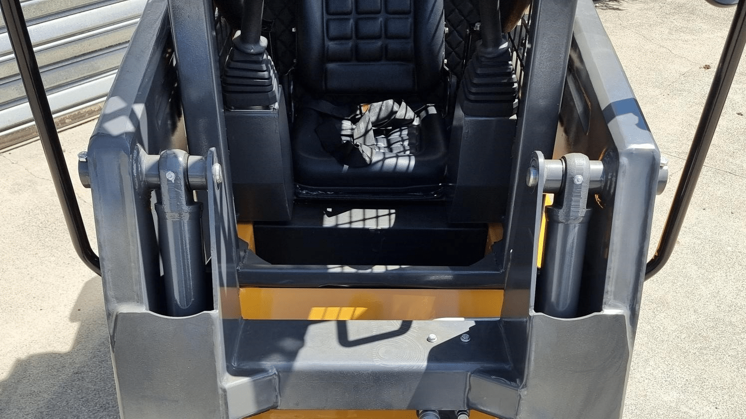 2025 New Active Machinery AS25GW Skid Steers