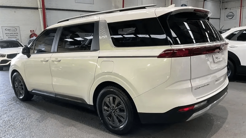 2021 Used Kia Carnival Wagon
