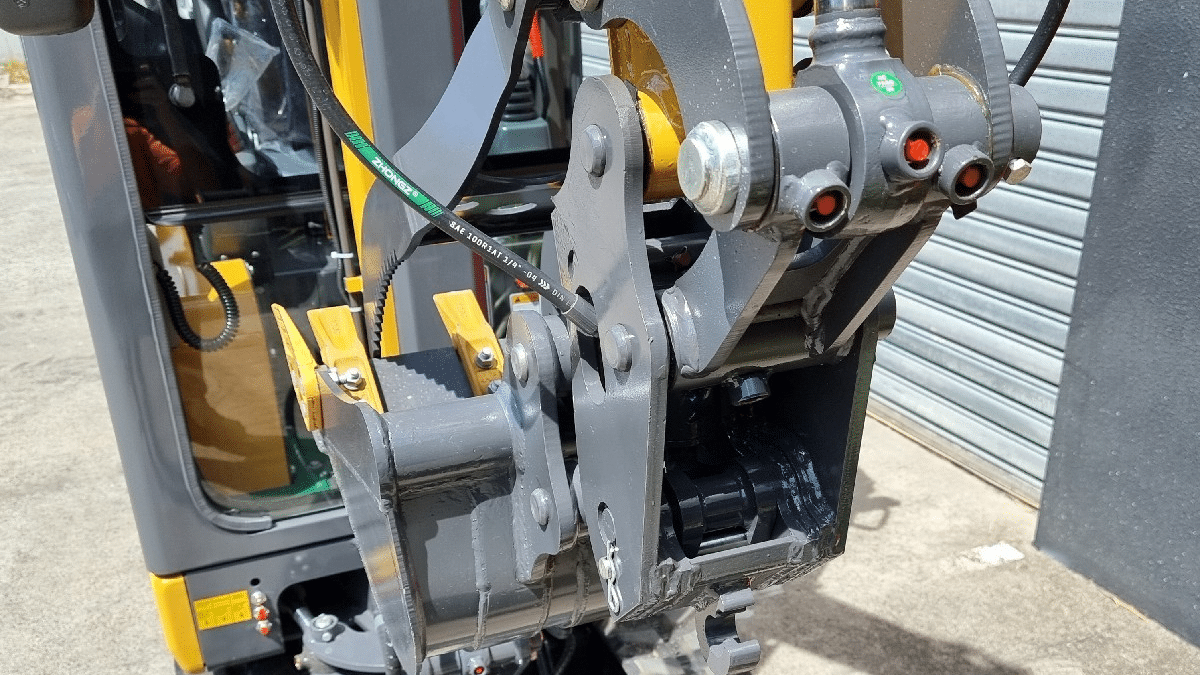 2025 New Active Machinery AE18SE-II Excavators