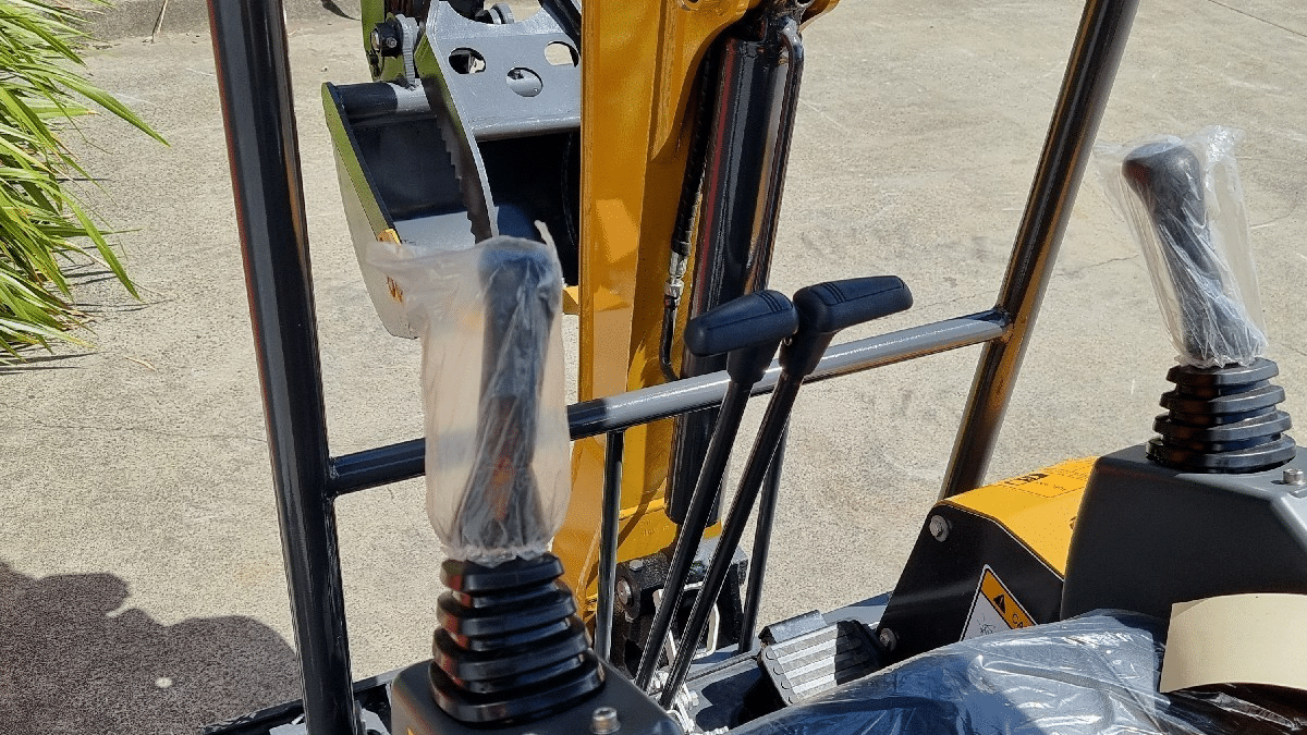 2025 New Active Machinery AE20UE-I Excavators