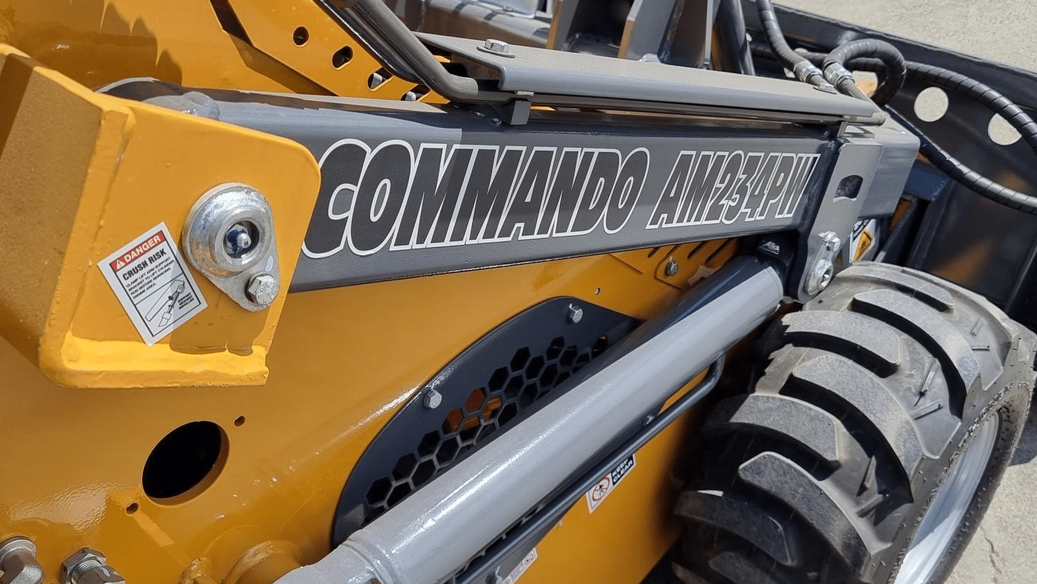 2025 New Active Machinery Commando AM234PW Skid Steers