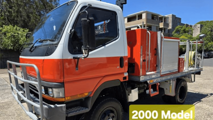 2000 Used Mitsubishi Canter Fire Truck