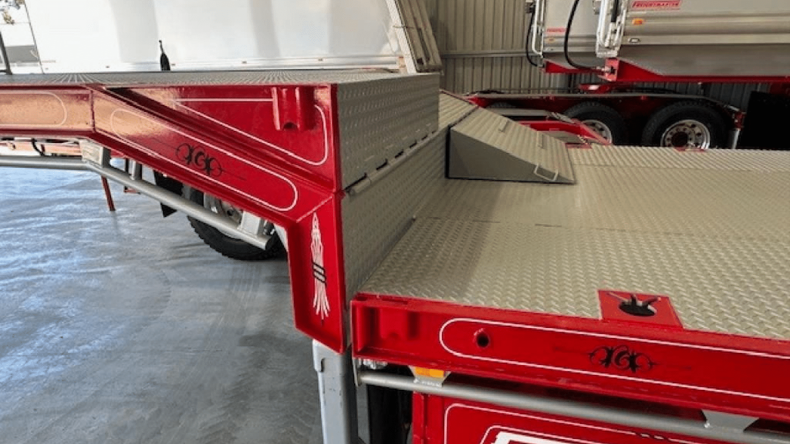 2025 Used Freightmaster Drop Deck