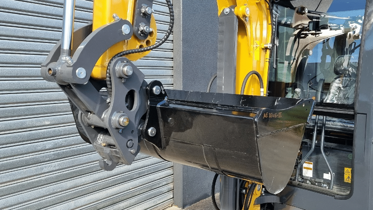 2025 New Active Machinery AE35UE-II Excavators
