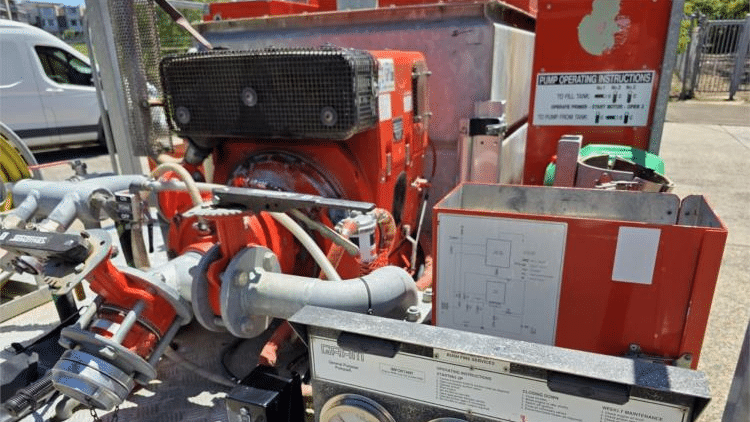 2000 Used Mitsubishi Canter Fire Truck