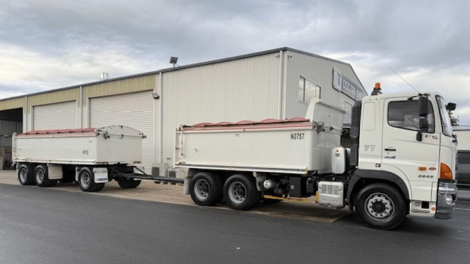 2018 Used Hino FS700 Tipper