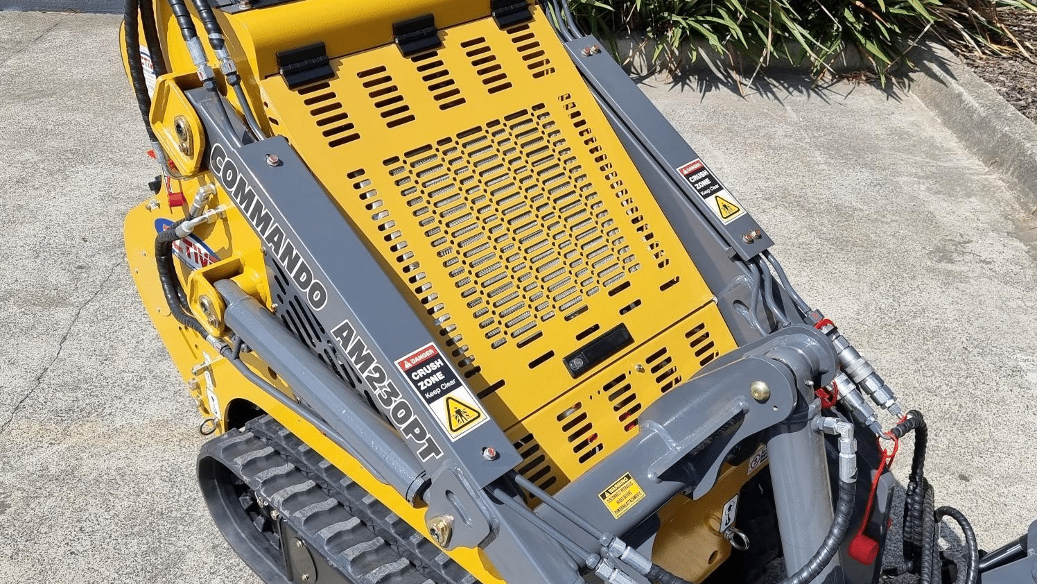 2025 New Active Machinery AM230PT Commando Skid Steers