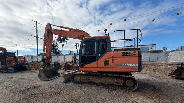 2016 Used Doosan DX140 LC Excavators
