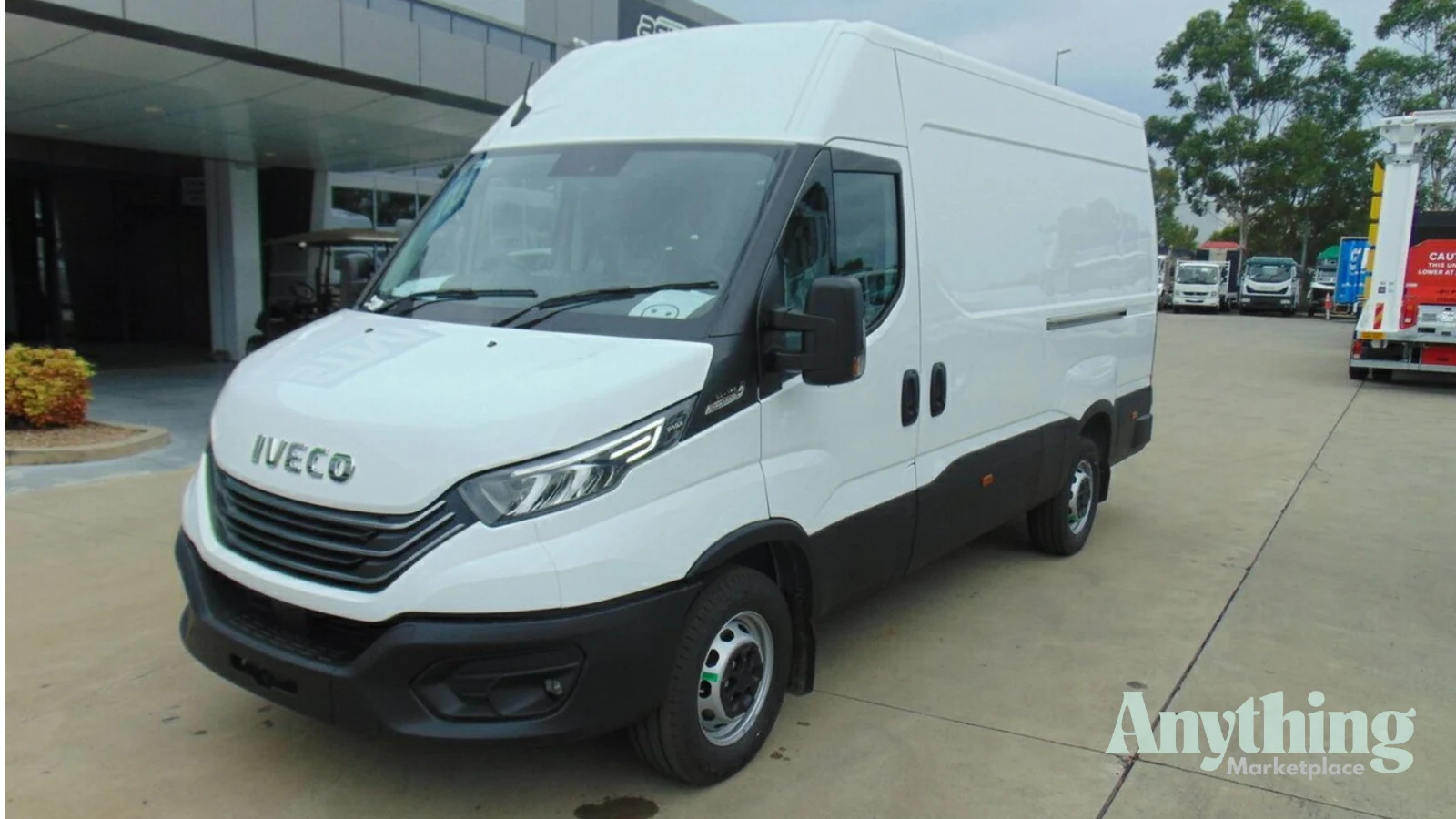 2025 New Iveco 35S18HA8V-12M3 Van