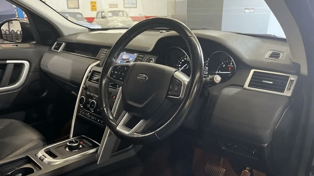 2017 Used Land Rover Discovery Wagon