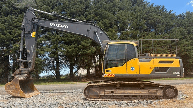 2017 Used Volvo EC250DL Excavators
