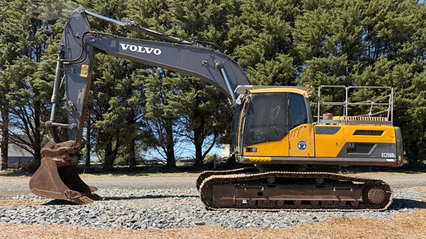 2016 Used Volvo EC250DL Excavators