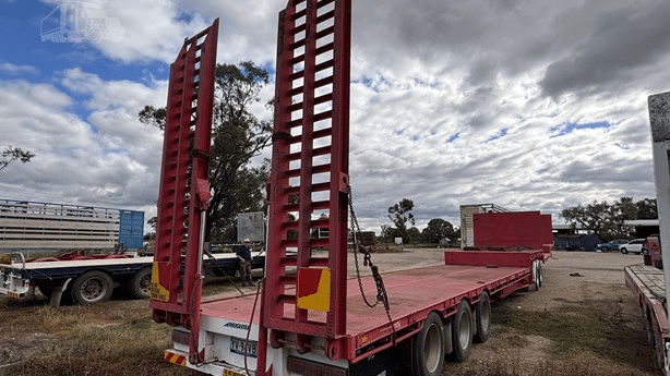 1998 Used Freighter Drop Deck