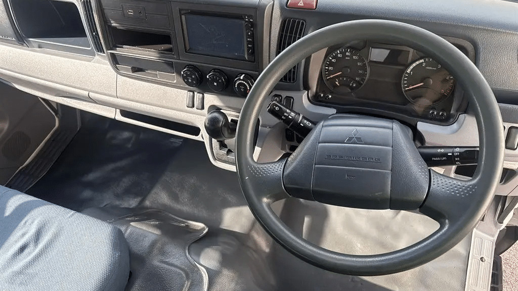2014 Used Fuso Canter Pantech