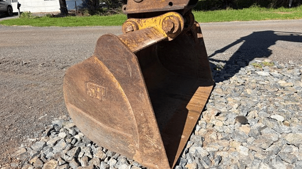 2015 Used Hitachi ZX225US LC-3 Excavators
