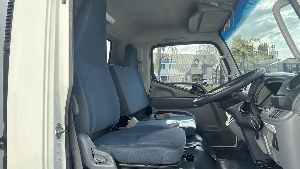 2014 Used Fuso Canter Pantech