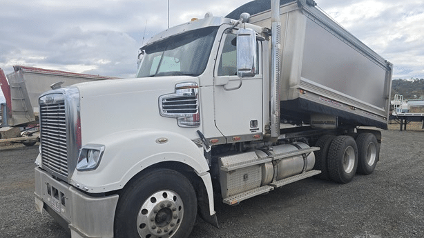 2014 Used Freightliner Coronado Tipper